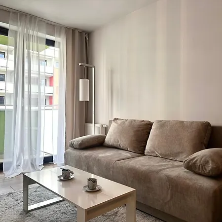 Nyska - Self Check-in 20h - Parking *