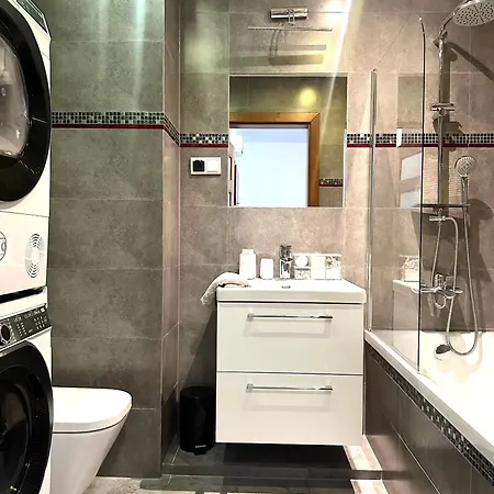 Nyska - Self Check-in 20h - Parking *